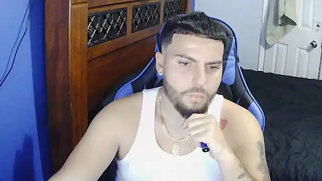 Snapshot of MasterKvn chatting on 28, 1, 2025 MasterKvn online show from 28, 1, 2025