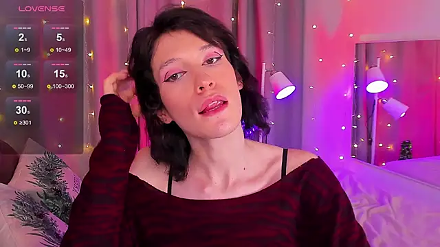 Kolette Gray online show from 6, 12, 2024