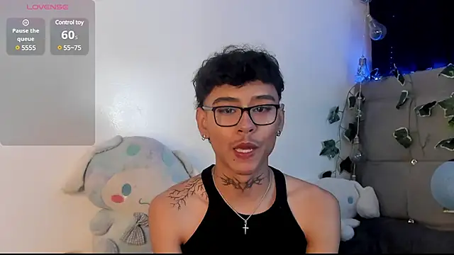 Snapshot of jacks_hotter chatting on 12, 3, 2025 jacks hotter online show from 12, 3, 2025