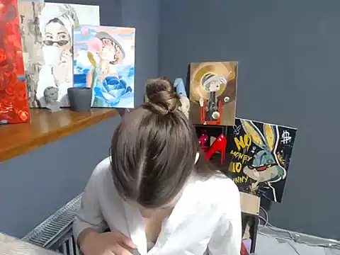 felicity gold online show from 11, 3, 2026