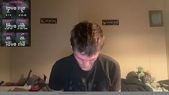 Snapshot of anomalies_ig chatting on 1, 12, 2025 anomalies ig online show from 1, 12, 2025