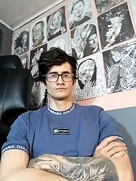 Loggan donnelly online show from 24, 2, 2026