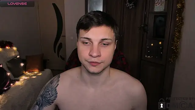 handsome guy01 online show from 30, 11, 2025