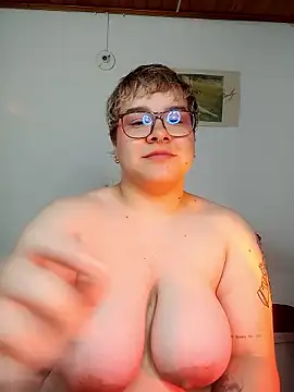 amalia love online show from 7, 1, 2026