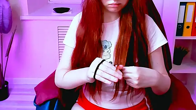 CarolGiggly online show from 28, 10, 2025