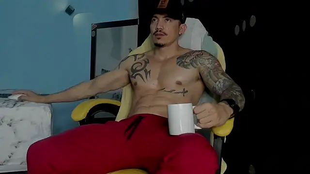 Alex motta online show from 21, 10, 2025