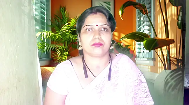 mamoni91 online show from 15, 2, 2025