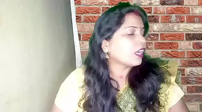 mamoni91 online show from 17, 2, 2025