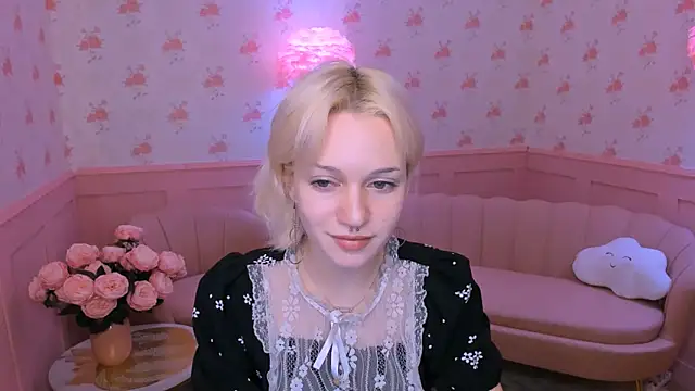 VelvetVixen155 online show from 5, 12, 2024