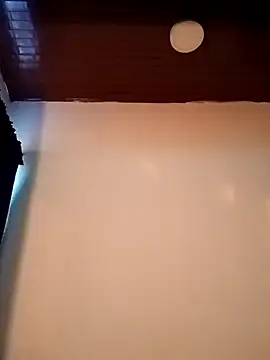 Snapshot of Axel11Luna chatting on 8, 4, 2026 Axel11Luna online show from 8, 4, 2026