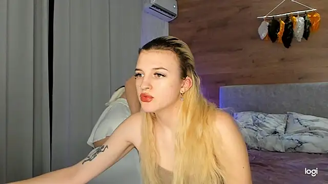 ShySonya online show from 2, 2, 2025