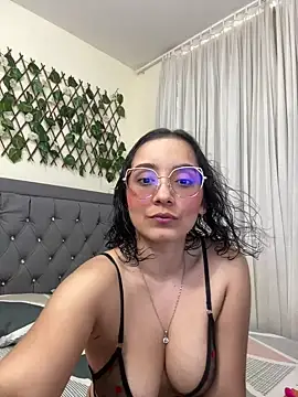 Kay LustyWife online show from 19, 2, 2025