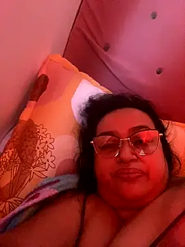 Snapshot of GiaNahomi chatting on 2, 12, 2024 GiaNahomi online show from 2, 12, 2024