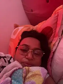 Snapshot of GiaNahomi chatting on 4, 12, 2024 GiaNahomi online show from 4, 12, 2024