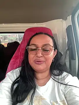 Snapshot of GiaNahomi chatting on 12, 12, 2024 GiaNahomi online show from 12, 12, 2024