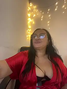 Snapshot of GiaNahomi chatting on 17, 1, 2025 GiaNahomi online show from 17, 1, 2025