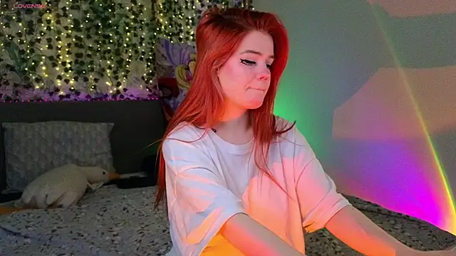 Snapshot of RedVelveten chatting on 24, 3, 2026 RedVelveten online show from 24, 3, 2026