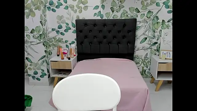 lauren rios7 online show from 14, 12, 2024