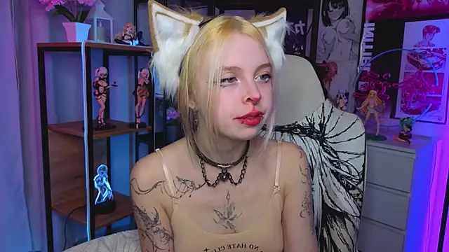 HildaEvatt online show from 1, 10, 2025