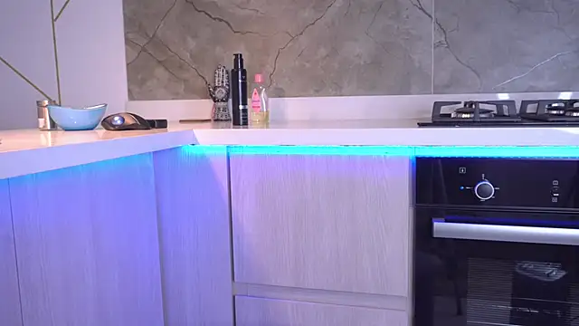 b3llaspringg online show from 22, 2, 2025