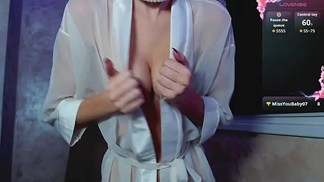 Domiiiniiicana online show from 10, 9, 2025