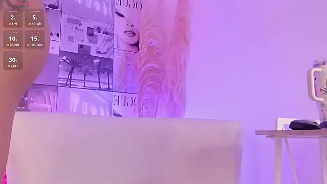 MiaCavallii  online show from 16, 10, 2025