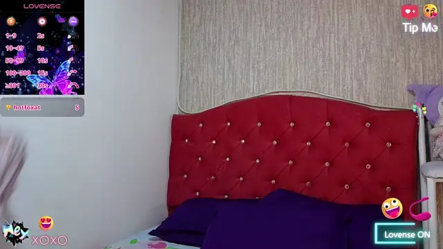 Snapshot of georgia_oli chatting on 2, 10, 2025 georgia oli online show from 2, 10, 2025