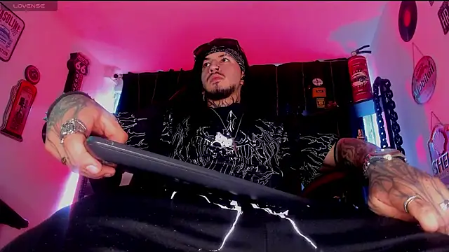 the beast master  online show from 20, 10, 2025