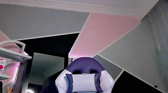 Snapshot of Samanta_james19 chatting on 12, 12, 2024 Samanta james19 online show from 12, 12, 2024