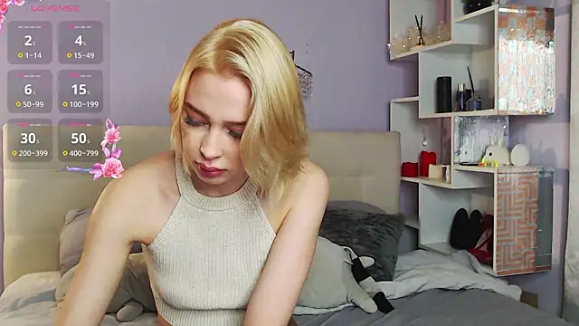 Snapshot of White_Lioness chatting on 13, 1, 2026 White Lioness online show from 13, 1, 2026