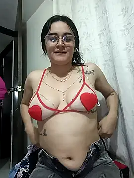 Snapshot of Hanna_Kinsley chatting on 6, 12, 2024 Hanna Kinsley online show from 6, 12, 2024