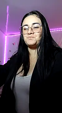 Snapshot of Hanna_Kinsley chatting on 6, 1, 2025 Hanna Kinsley online show from 6, 1, 2025