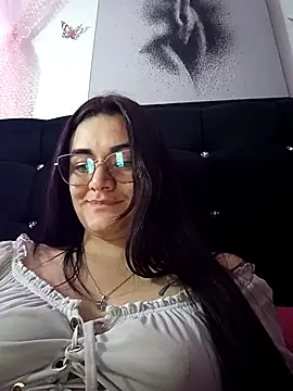 Snapshot of Hanna_Kinsley chatting on 20, 2, 2025 Hanna Kinsley online show from 20, 2, 2025