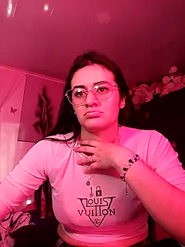 Snapshot of Hanna_Kinsley chatting on 2, 10, 2025 Hanna Kinsley online show from 2, 10, 2025