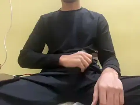 Snapshot of rahul_4u chatting on 17, 12, 2024 rahul 4u online show from 17, 12, 2024