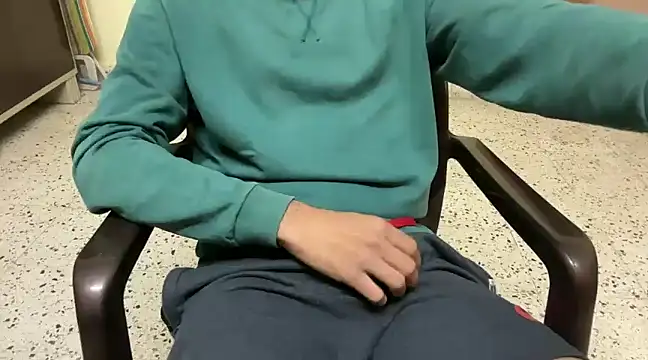 Snapshot of rahul_4u chatting on 14, 2, 2025 rahul 4u online show from 14, 2, 2025