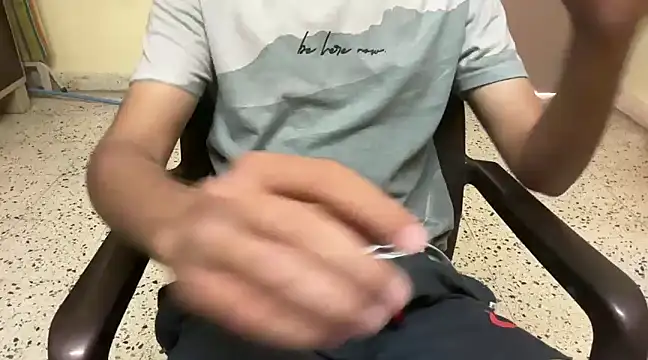 Snapshot of rahul_4u chatting on 19, 2, 2025 rahul 4u online show from 19, 2, 2025