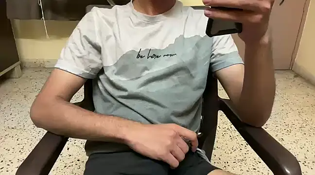 Snapshot of rahul_4u chatting on 22, 3, 2025 rahul 4u online show from 22, 3, 2025