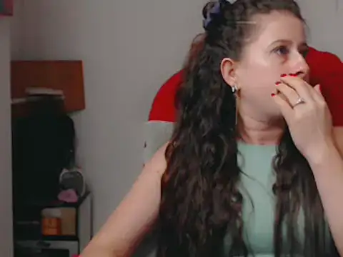 amelia bella online show from 28, 2, 2025