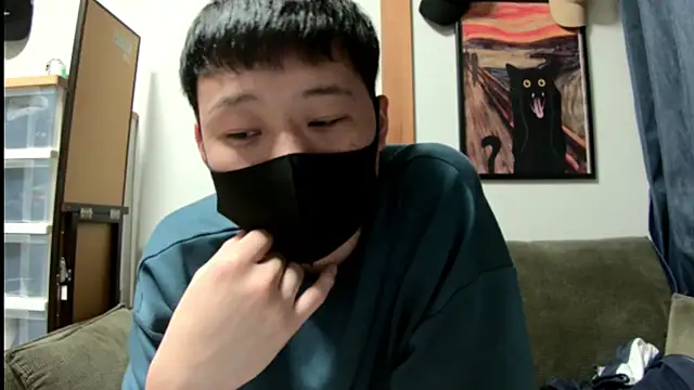 Snapshot of tuki_fu chatting on 2, 3, 2025 tuki fu online show from 2, 3, 2025