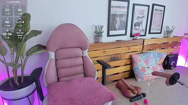 Alisson Boobs  online show from 15, 12, 2025