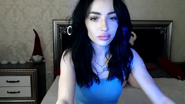 NancyLovee  online show from 23, 12, 2024