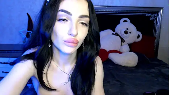 NancyLovee  online show from 27, 12, 2024