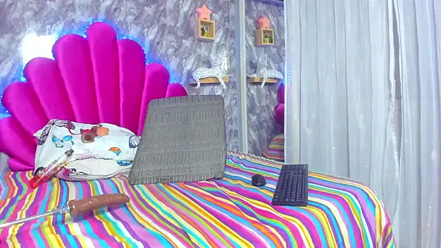 EMMAPARISS online show from 16, 1, 2025