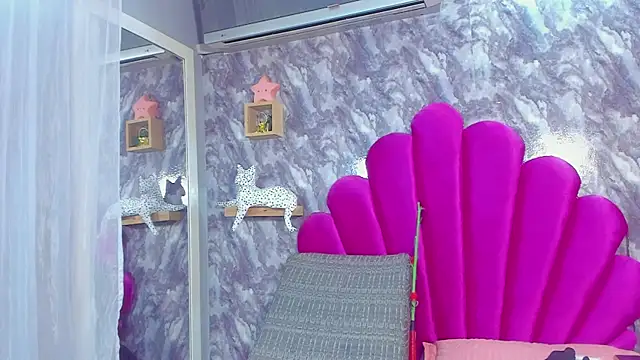 EMMAPARISS online show from 1, 11, 2025