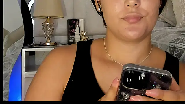 LexyRobert online show from 22, 11, 2025