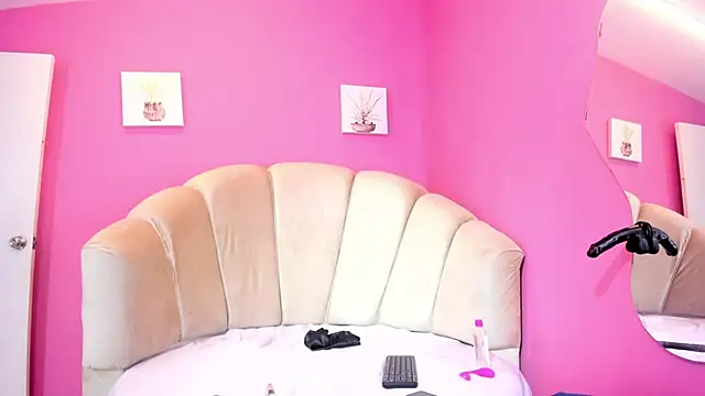 aishasounders online show from 11, 12, 2024