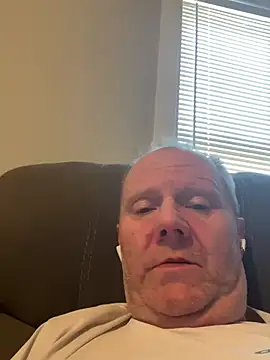 Snapshot of masterjerseyjoe chatting on 9, 1, 2025 masterjerseyjoe online show from 9, 1, 2025