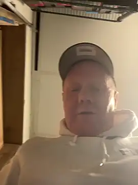 Snapshot of masterjerseyjoe chatting on 21, 2, 2025 masterjerseyjoe online show from 21, 2, 2025