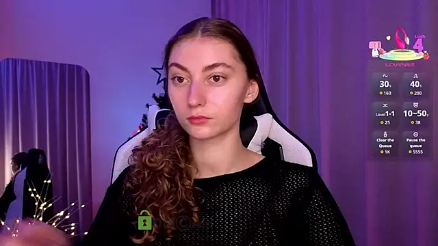 lady curls online show from 14, 12, 2025